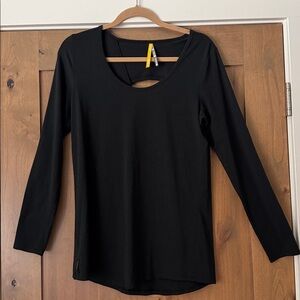 Lole Top Womens L Pullover Shirt Stretch Cut Out Organic Cotton Knit activewear